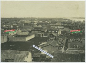 清代广东广州珠江沿岸，俯瞰传统广式民居院落全景老照片。14.6X10.6厘米