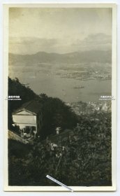 民国时期从香港小马山向西北远眺对面九龙老照片一张。11.1X6.6厘米，泛银