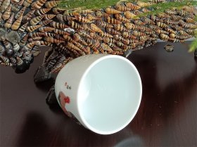 景德镇高白瓷吉祥福主人杯（尺寸: 口径6.6 × 高8.5cm，均为手工测量，难免存在一定误差）