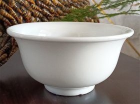 老库存创汇时期高白瓷茶碗主人杯（尺寸: 口径10cm × 高5cm，均为手工测量，难免存在一定误差）