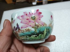 粉彩荷花主人杯（茶文化、茶杯）