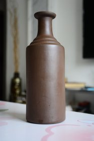 中国丰都老酒瓶【瓶口磕碰】