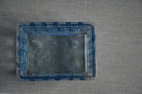 老玻璃香皂盒【长10宽7.5高3厘米】