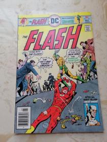 1976年英文DC原版漫画 The Flash #241 闪电侠 绿灯侠 16开