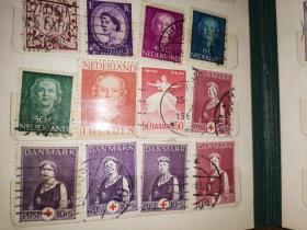 上世纪世界各地 古今中外      历史名人 邮票   237枚
补图