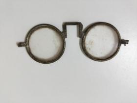 老铜眼镜框