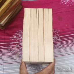 毛泽东选集1-4卷（英文版）内页非常干净。