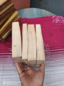 毛泽东选集1-4卷(英文版)内页非常干净。