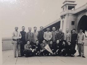 建国初期上海老照片上海旅行社