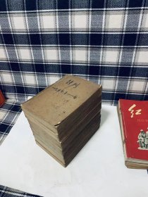 诗刊 1957年 1-12全年，1959年 1-12期全年，1960年 1-6期,1961年1-6期全年，1962年1-6期全年（合售 有创刊号 有国庆专号）品相好！内容丰富，收藏佳品！