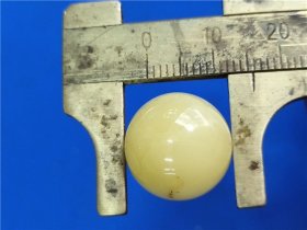 蜜蜡小珠2个直径1.6CM