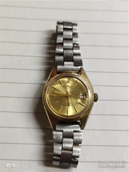 瑞士绿琴单日历女机械表