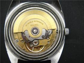 海鸥全自动单日历男机械表