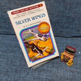 SILVER WINGS [With2TradingCards].