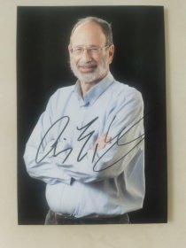 埃尔文·罗斯（Alvin E.Roth）亲笔签名照片，2012年诺贝尔经济学奖得主，美国经济学家。