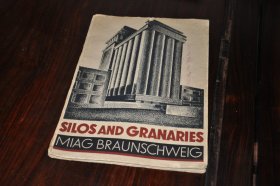 民国，外文老画册（世界的码头和粮仓）大16开，孤本，珍贵资料。