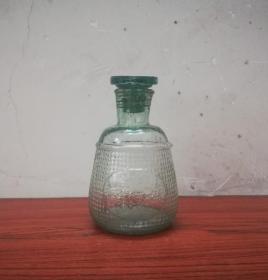 民国的六邑恒利厂玻璃酱油瓶