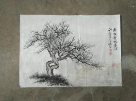 精美的手绘苍劲老树水墨画