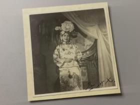 民国时期电影上海女明星沙莉戏装老照片1