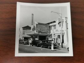 民国时期新加坡Alhambra戏院电影院黑白老照片一张