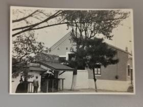 五十年代山海关火车站老照片一张