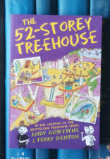 52层小屁孩树屋历险记 The 52-Storey Treehouse 疯狂树屋（英文原版）