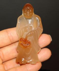 清代 老的冰糖玛瑙 俏色立体雕 手执如意罗汉像 手把件 摆件 文玩