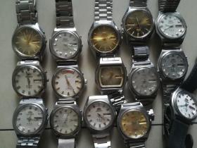 旧手表 15块合售  实物拍摄，看好图片慎拍