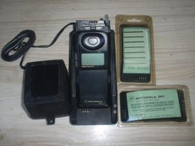 摩托罗拉（MOTOROLA）老款手机