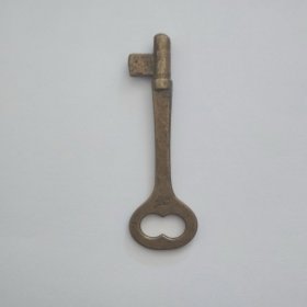 老锁钥匙：铜制 老钥匙 （长8 厘米）
