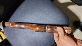 392号海南油梨老家具料49/3.8/3.6cm。纹理清晰漂亮油性大荧光强很有收藏价值。