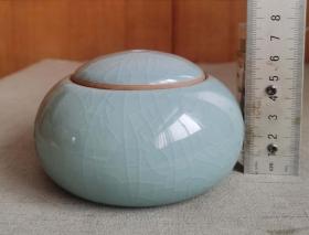 龙泉窑小水盂