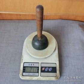 木柄铜摇铃