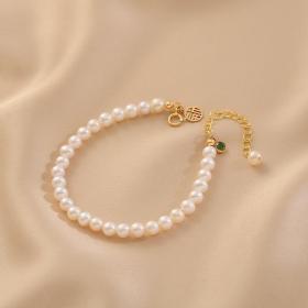 简约时尚天然淡水小珍珠手链女小众14K包金福牌吊坠手饰新年礼物