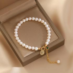 简约时尚天然淡水小珍珠手链女小众14K包金福牌吊坠手饰新年礼物