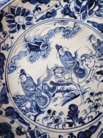 瓷器类；青花瓷大盘人物图案“大明宣德年制”口径40厘米