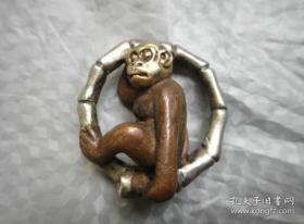 老紫铜鎏银猴，直径4.2厘米，品相漂亮，全品，包老保真。