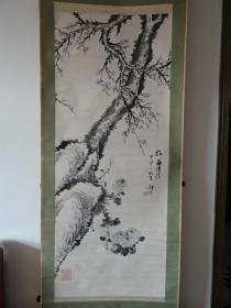 静斋【梅菊双清】水墨大立轴一张！1884年甲申年绘画作品！红木轴头！原装旧裱！