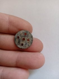 清代铜帽顶垫片 铜垫片 五孔 品相如图，具体请自鉴 铜杂件