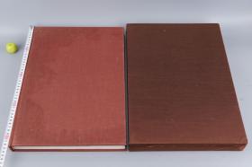 《艺珍堂书画》（8开 精装 函套 “黄州寒食诗帖”等）1979年版 限定300部★ [特大开本 精印图录 豪华画册 -影印善本碑帖 国立故宫博物院 国宝书法名画：梁武帝 异趣帖、张旭 草书自言贴、周昉 执扇仕女图、宋四家 黄庭坚 自书诗卷、赵子昂 洛神赋 临十七帖、明四家 唐伯虎 王阳明]