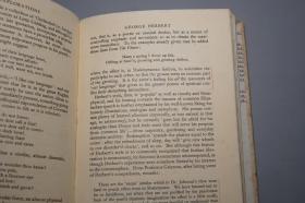 【书顶毛边 英文原版】《探微：17 世纪文学批评论集》（精装 护封）1951年版 [《Explorations : Essays in Criticism Mainly on the Literature of the Seventeenth Century》17th 外国世界名著 西方文学史 戏剧集 莎学批评考证：莎士比亚戏剧 哈姆雷特、麦克白、培根、叶芝诗集]