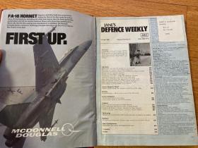 Jane's Defence Weekly（简氏防务周刊） 1986年共38期（VOL.5 NO.14-26+VOL.6 NO.1-25），大16开精装合订三册，英文原版