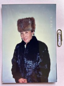 貂绒留影 多单合并运费满百包邮只发快递 彩色老照片非黑白老照片 全网同售 不定期下架 加购请及时付款 欢迎选购 251207PSD