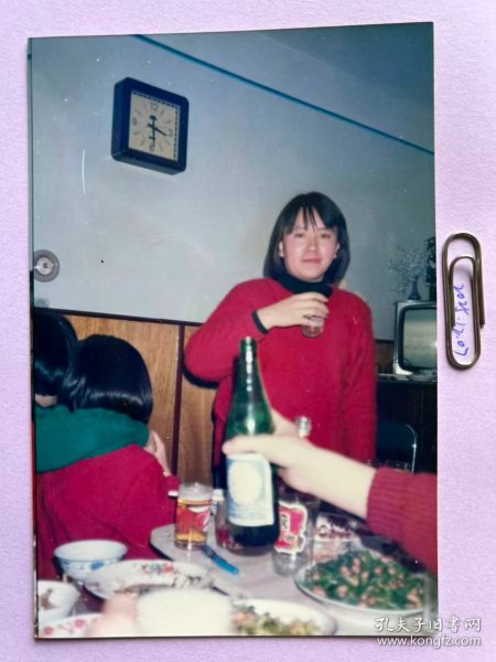 席间 多单合并运费满百包邮只发快递 彩色老照片非黑白老照片 全网同售 不定期下架 加购请及时付款 欢迎选购 251207PSD