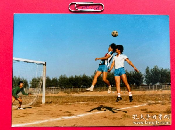 定格 多单合并运费满百包邮只发快递 彩色老照片非黑白老照片 全网同售 不定期下架 加购请及时付款 欢迎选购 251025PSD