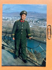 高处单人照 多单合并运费满百包邮只发快递 彩色老照片非黑白老照片 全网同售 不定期下架 加购请及时付款 欢迎选购 251109PSD