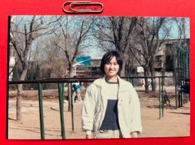 阳光操场 多单合并运费满百包邮只发快递 彩色老照片非黑白老照片 全网同售 不定期下架 加购请及时付款 欢迎选购 251025PSD