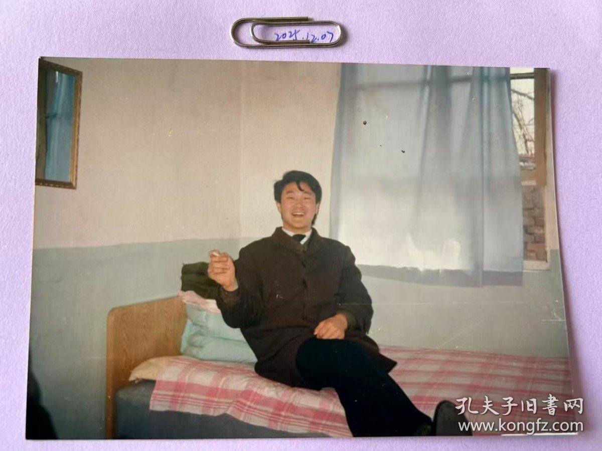 日常 多单合并运费满百包邮只发快递 彩色老照片非黑白老照片 全网同售 不定期下架 加购请及时付款 欢迎选购 251207PSD