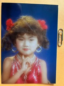 小女孩艺术照 多单合并运费满百包邮只发快递 彩色老照片非黑白老照片 全网同售 不定期下架 加购请及时付款 欢迎选购 251115PSD