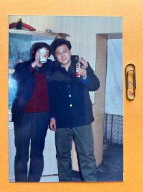 欢聚 多单合并运费满百包邮只发快递 彩色老照片非黑白老照片 全网同售 不定期下架 加购请及时付款 欢迎选购 251109PSD